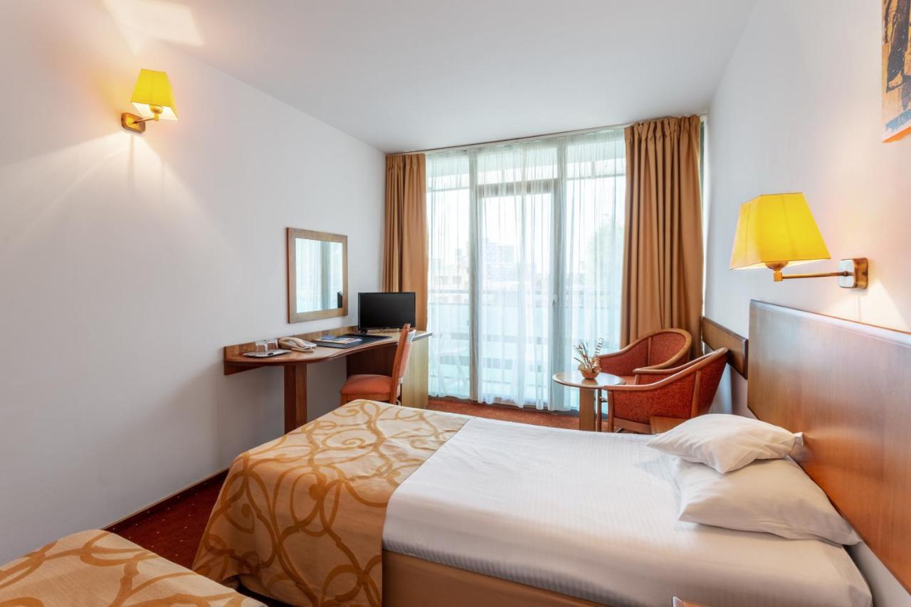 Hotel Cleopatra Saturn Dış mekan fotoğraf