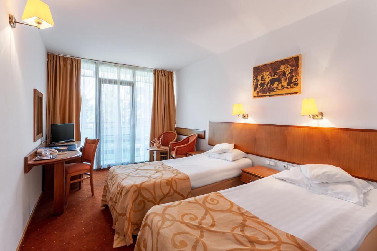 Hotel Cleopatra Saturn Dış mekan fotoğraf