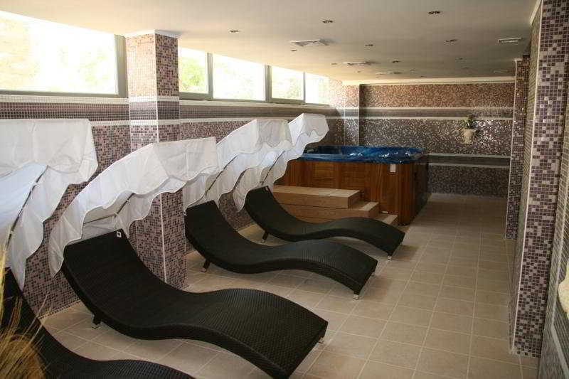 Hotel Cleopatra Saturn Dış mekan fotoğraf